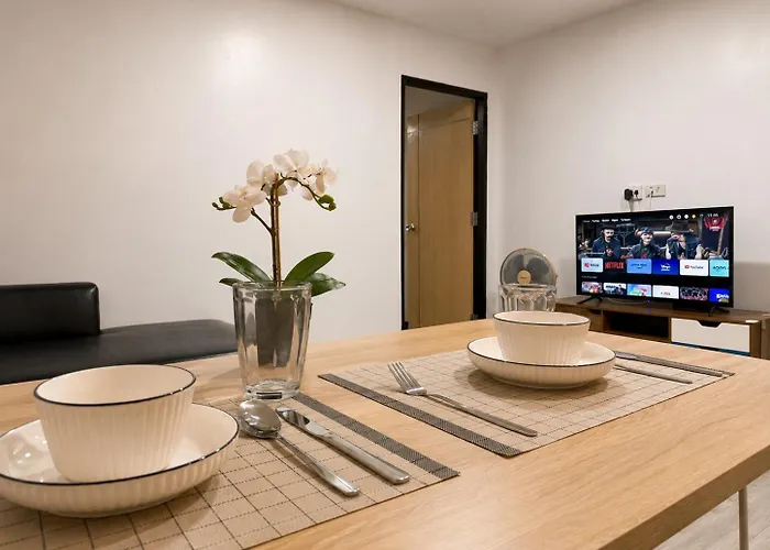 High Floor 1br For 3 Walk To Bts Center Apartment