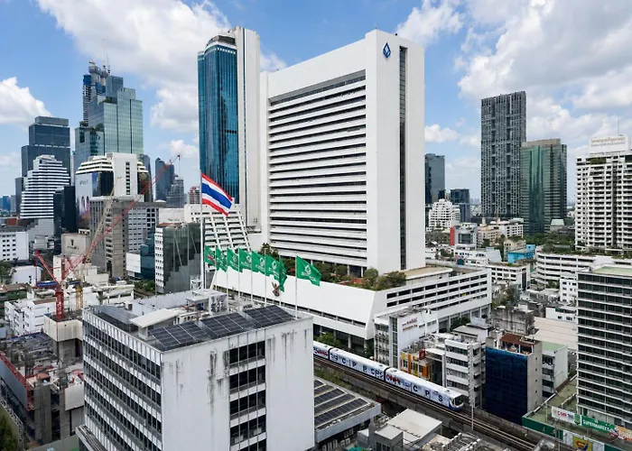 High Floor 1br For 3 Walk To Bts Center Apartment *